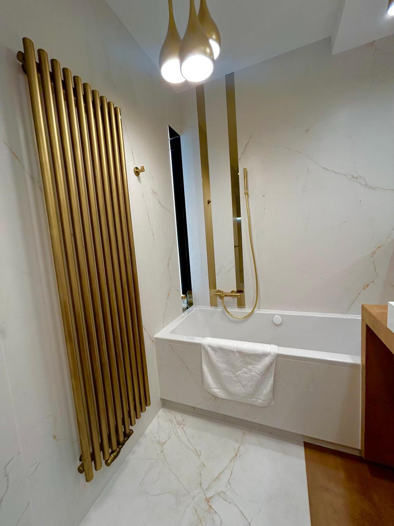 Selected Apartments By Market Square Красков Екстериор снимка